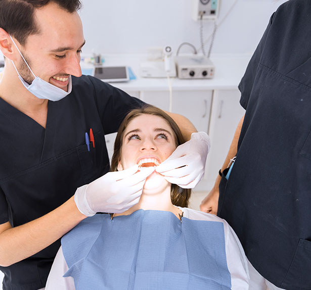 Innovaciones en anestesia dental para mayor confort 2 Anestesia sin Aguja: ¿El Futuro?