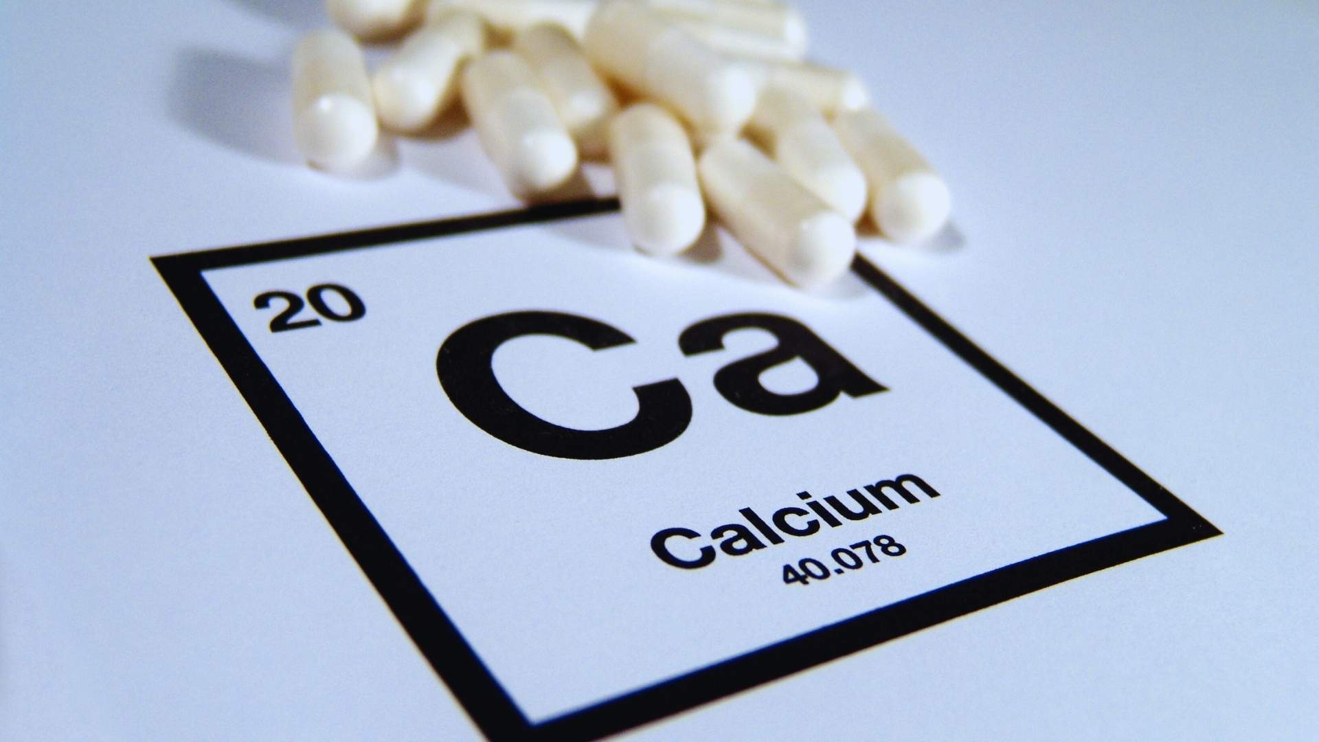 La importancia del calcio para dientes fuertes 1 ¿Por qué el Calcio es Fundamental para la Salud Dental?
