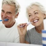 Estrategias para mejorar la salud bucal en adultos mayores